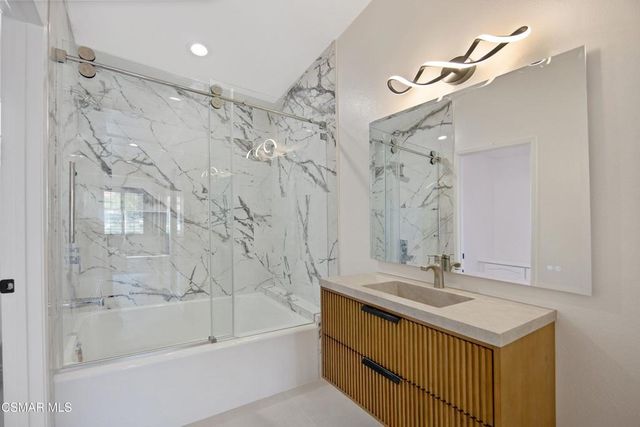 4791 Parma Drive, Oak Park, CA 91377