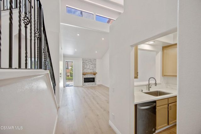 4791 Parma Drive, Oak Park, CA 91377