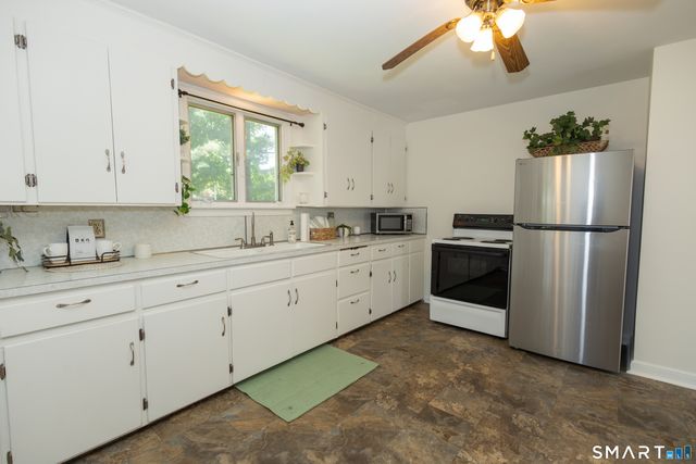 35 Munson Road, Wolcott, CT 06716