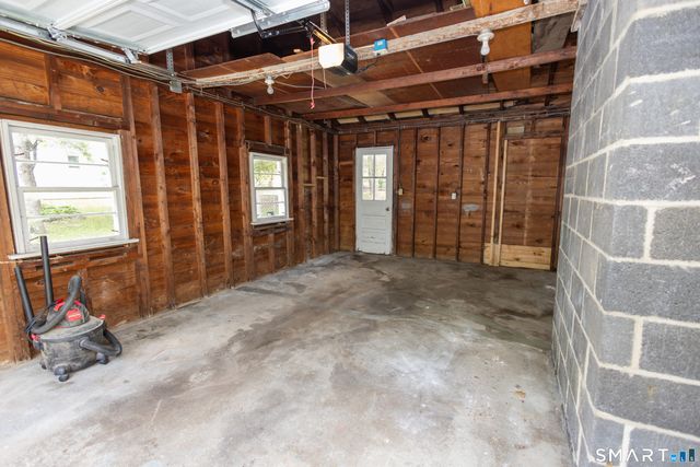 35 Munson Road, Wolcott, CT 06716