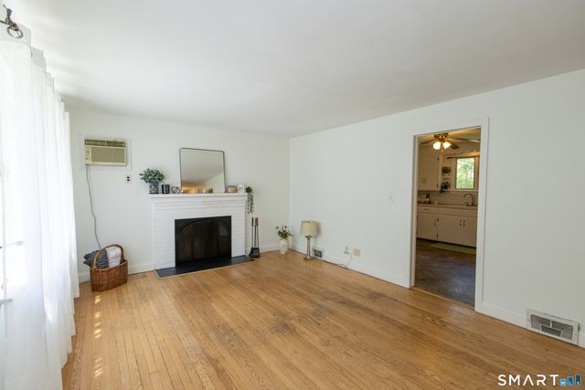 35 Munson Road, Wolcott, CT 06716