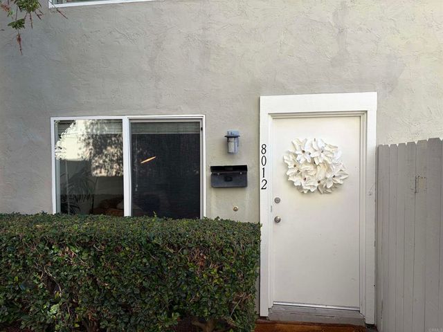 8012 Camino Huerta, San Diego, CA 92122