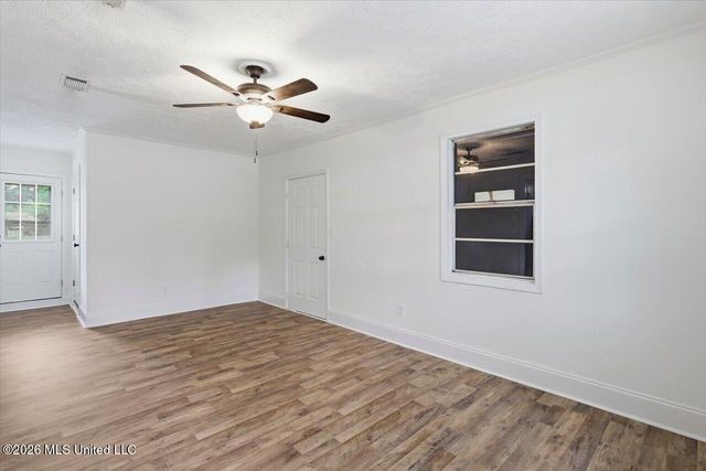 3218 Eastland Drive, Pearl, MS 39208