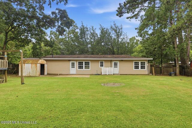 3218 Eastland Drive, Pearl, MS 39208