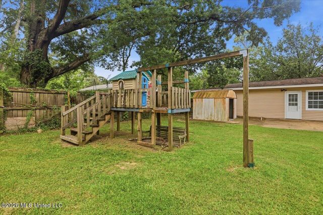 3218 Eastland Drive, Pearl, MS 39208