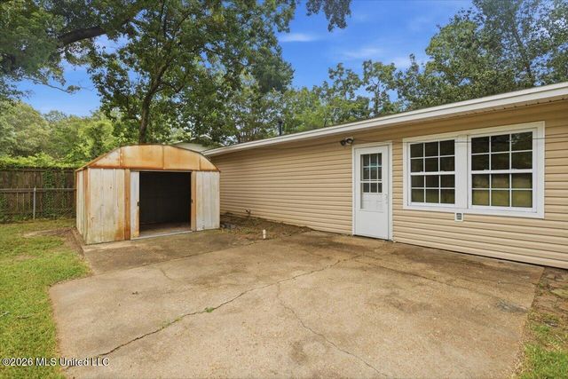 3218 Eastland Drive, Pearl, MS 39208