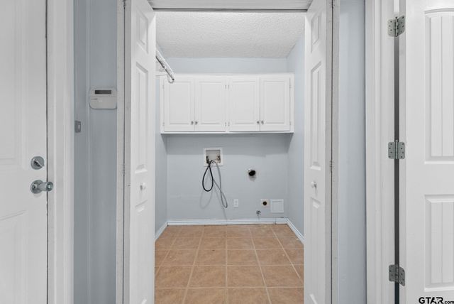 1811 Picadilly Place, Tyler, TX 75703