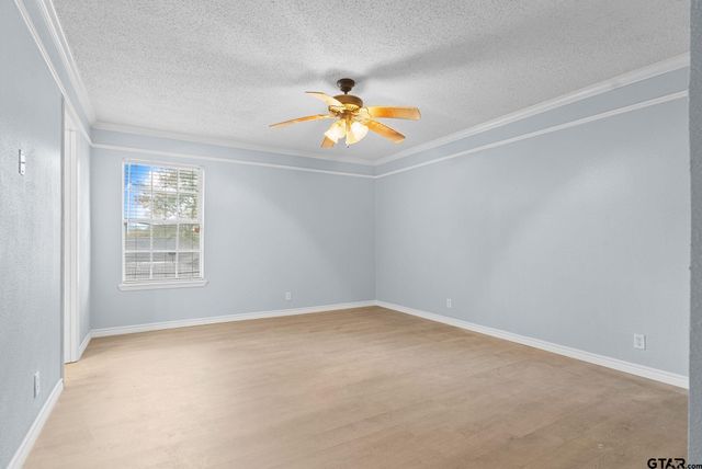 1811 Picadilly Place, Tyler, TX 75703