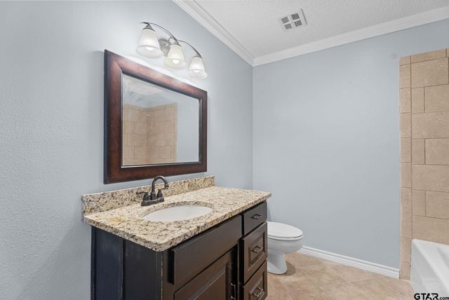 1811 Picadilly Place, Tyler, TX 75703