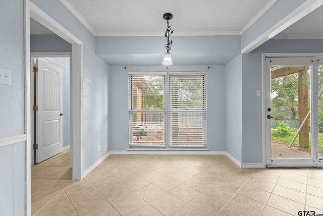 1811 Picadilly Place, Tyler, TX 75703