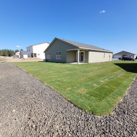 1543 E A St, Deer Park, WA 99006