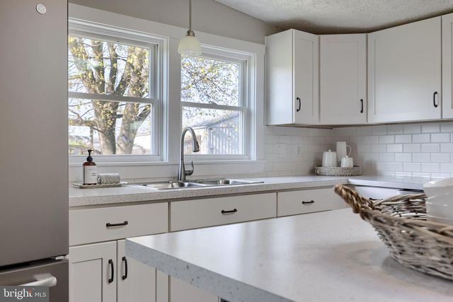 47 S WHITE PINE TRL, Delta, PA 17314