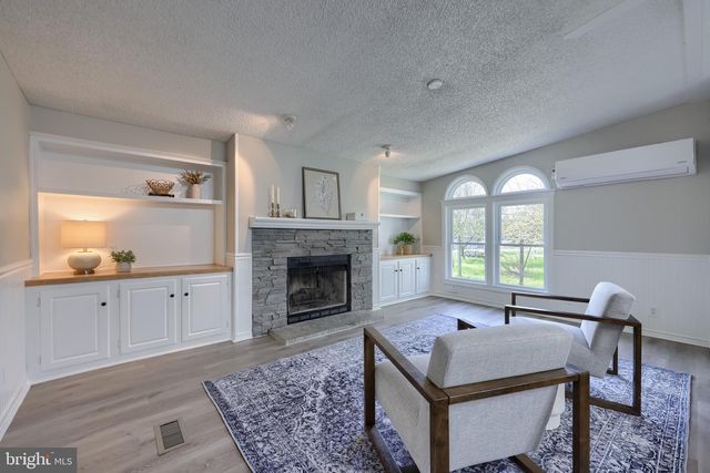 47 S WHITE PINE TRL, Delta, PA 17314