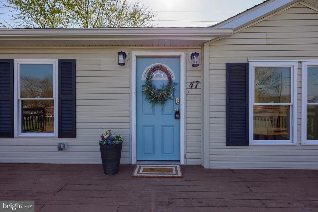 47 S WHITE PINE TRL, Delta, PA 17314