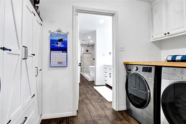 2123 County Road 172, Alvin, TX 77511