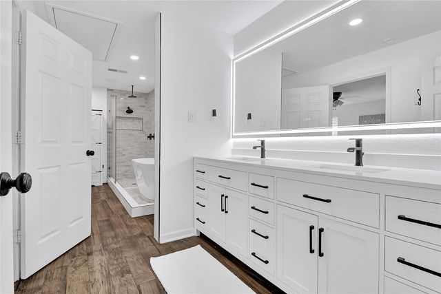 2123 County Road 172, Alvin, TX 77511