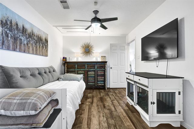 2123 County Road 172, Alvin, TX 77511