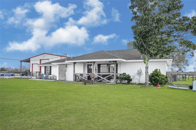 2123 County Road 172, Alvin, TX 77511