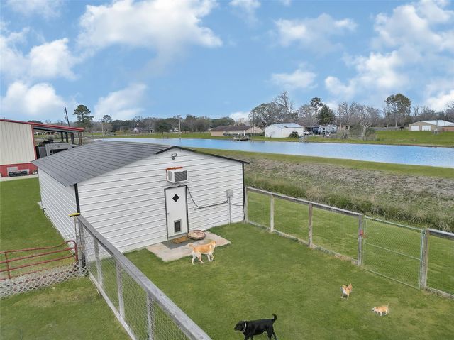 2123 County Road 172, Alvin, TX 77511