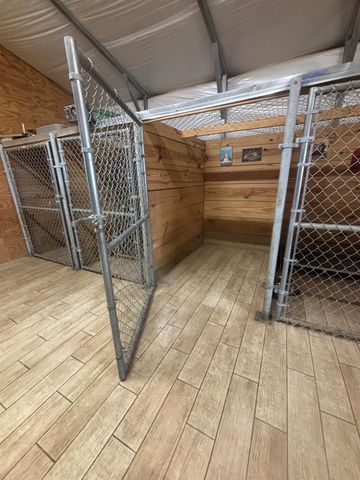 2123 County Road 172, Alvin, TX 77511