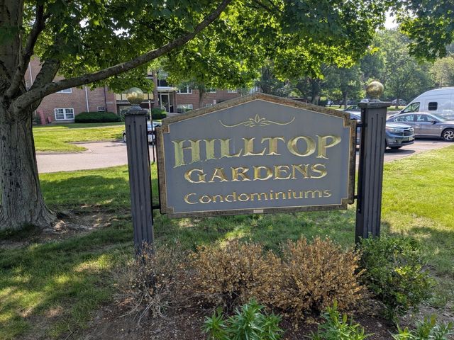 213 Rock St K10, Norwood, MA 02062