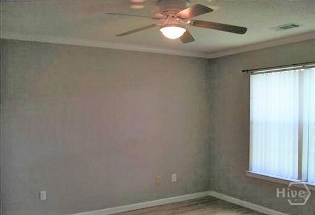 2 St Ives Dr, Savannah, GA 31419