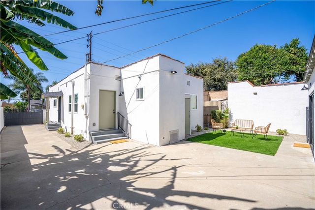 9414 Clovis, Los Angeles, CA 90002