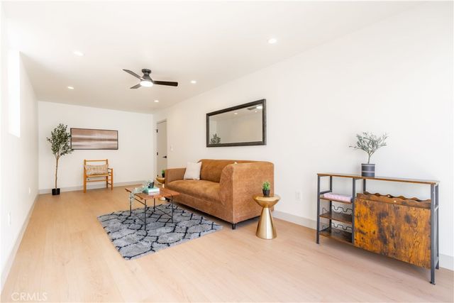 9414 Clovis, Los Angeles, CA 90002