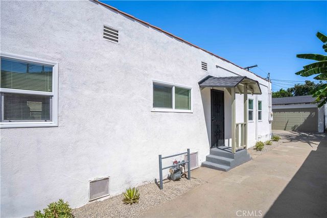 9414 Clovis, Los Angeles, CA 90002