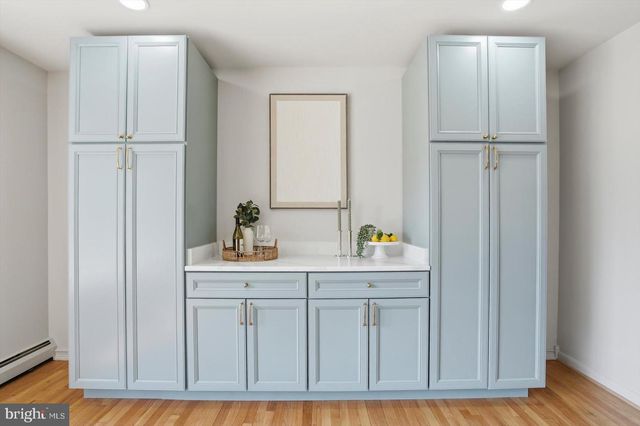 704 CHAPEL RIDGE RD, Lutherville Timonium, MD 21093