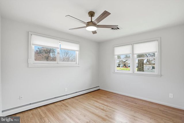 704 CHAPEL RIDGE RD, Lutherville Timonium, MD 21093