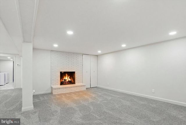 704 CHAPEL RIDGE RD, Lutherville Timonium, MD 21093