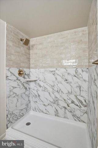 704 CHAPEL RIDGE RD, Lutherville Timonium, MD 21093