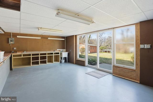 704 CHAPEL RIDGE RD, Lutherville Timonium, MD 21093