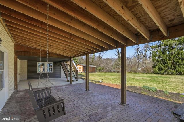 704 CHAPEL RIDGE RD, Lutherville Timonium, MD 21093