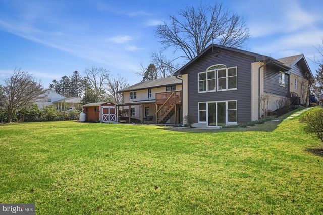 704 CHAPEL RIDGE RD, Lutherville Timonium, MD 21093