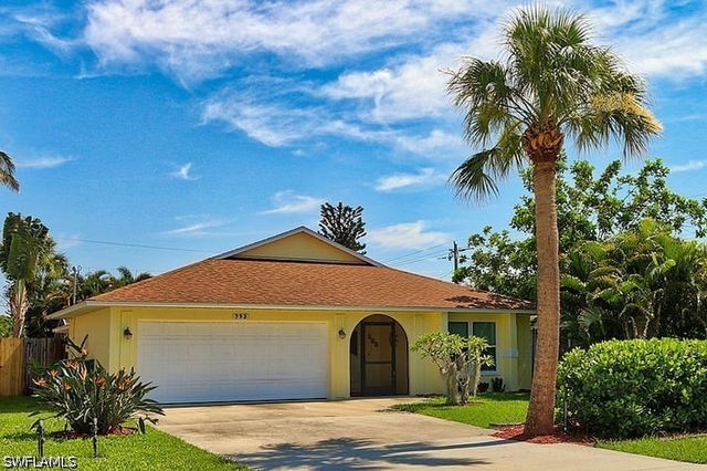 793 97th AVE N, Naples, FL 34108