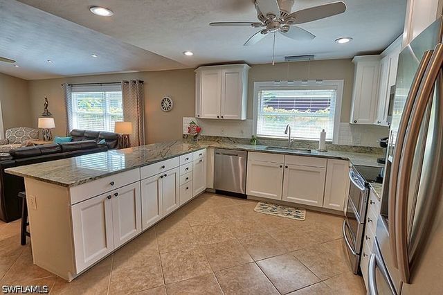 793 97th AVE N, Naples, FL 34108