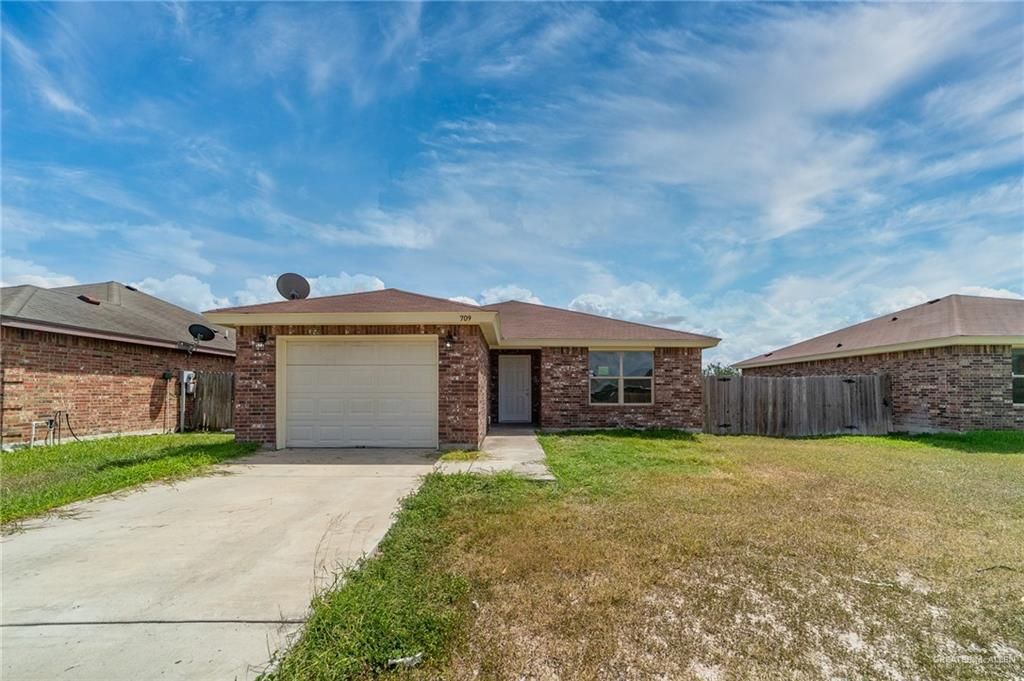 709 Alexandria Avenue, Mercedes, TX 78570