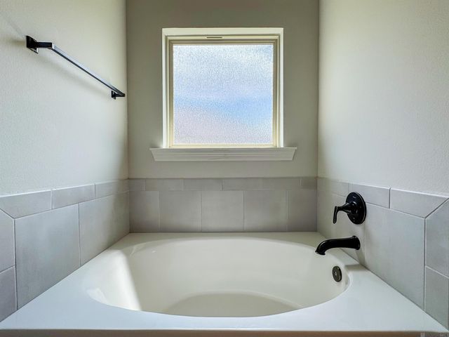 9698 S Grand Marsh Ct, Denham Springs, LA 70726