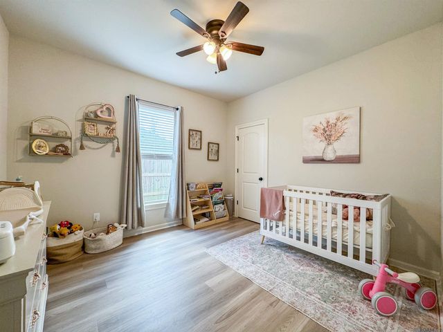 9698 S Grand Marsh Ct, Denham Springs, LA 70726