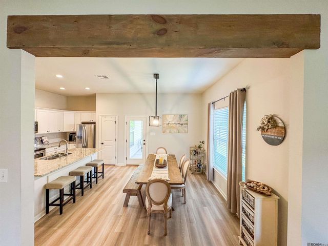 9698 S Grand Marsh Ct, Denham Springs, LA 70726