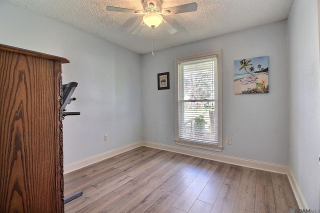 17524 Sally Ave, Greenwell Springs, LA 70739