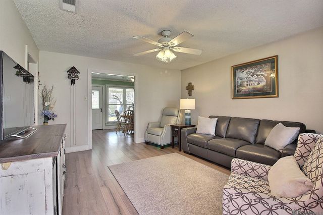 17524 Sally Ave, Greenwell Springs, LA 70739