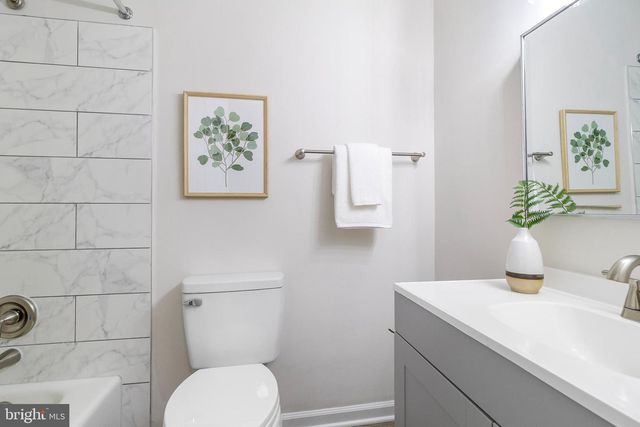 12485 HEDGES RUN DR, Woodbridge, VA 22192