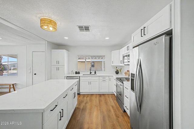 2621 N LEMA Drive, Mesa, AZ 85215
