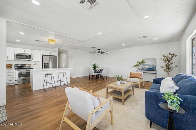2621 N LEMA Drive, Mesa, AZ 85215