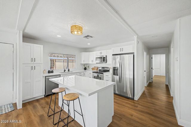 2621 N LEMA Drive, Mesa, AZ 85215