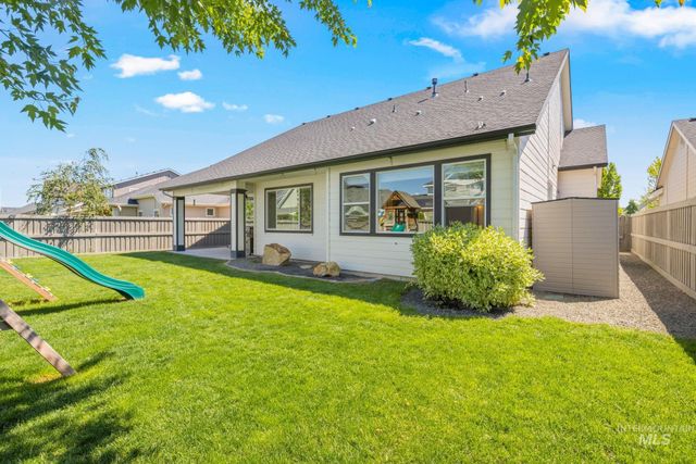 5385 S Wayland Ave, Meridian, ID 83642