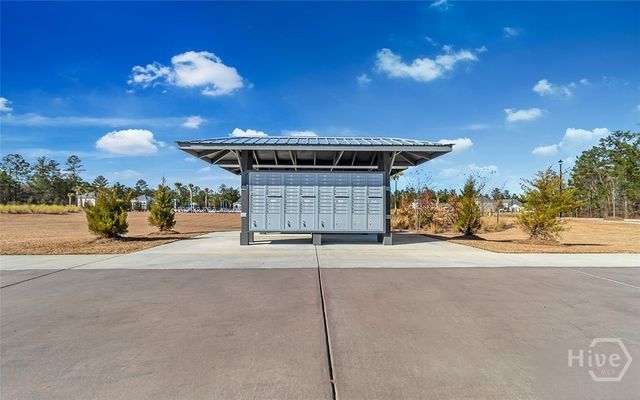 504 Turpentine Trail, Bloomingdale, GA 31302